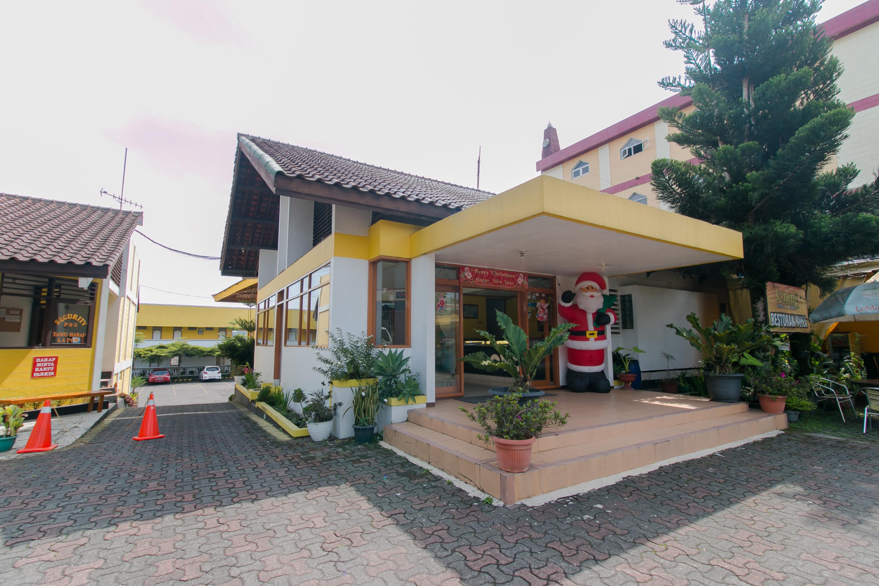 Oyo 1996 Koneng Hotel Cibodas Exterior photo